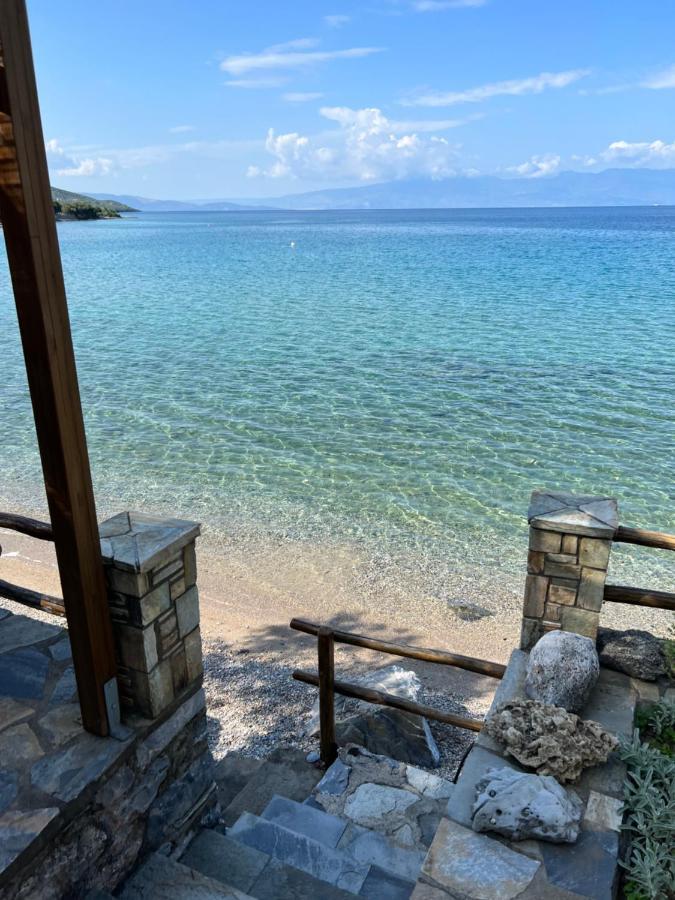 Villas Nies Seaside Appartments Szúrpi Kültér fotó