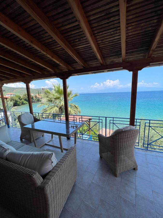 Villas Nies Seaside Appartments Szúrpi Kültér fotó