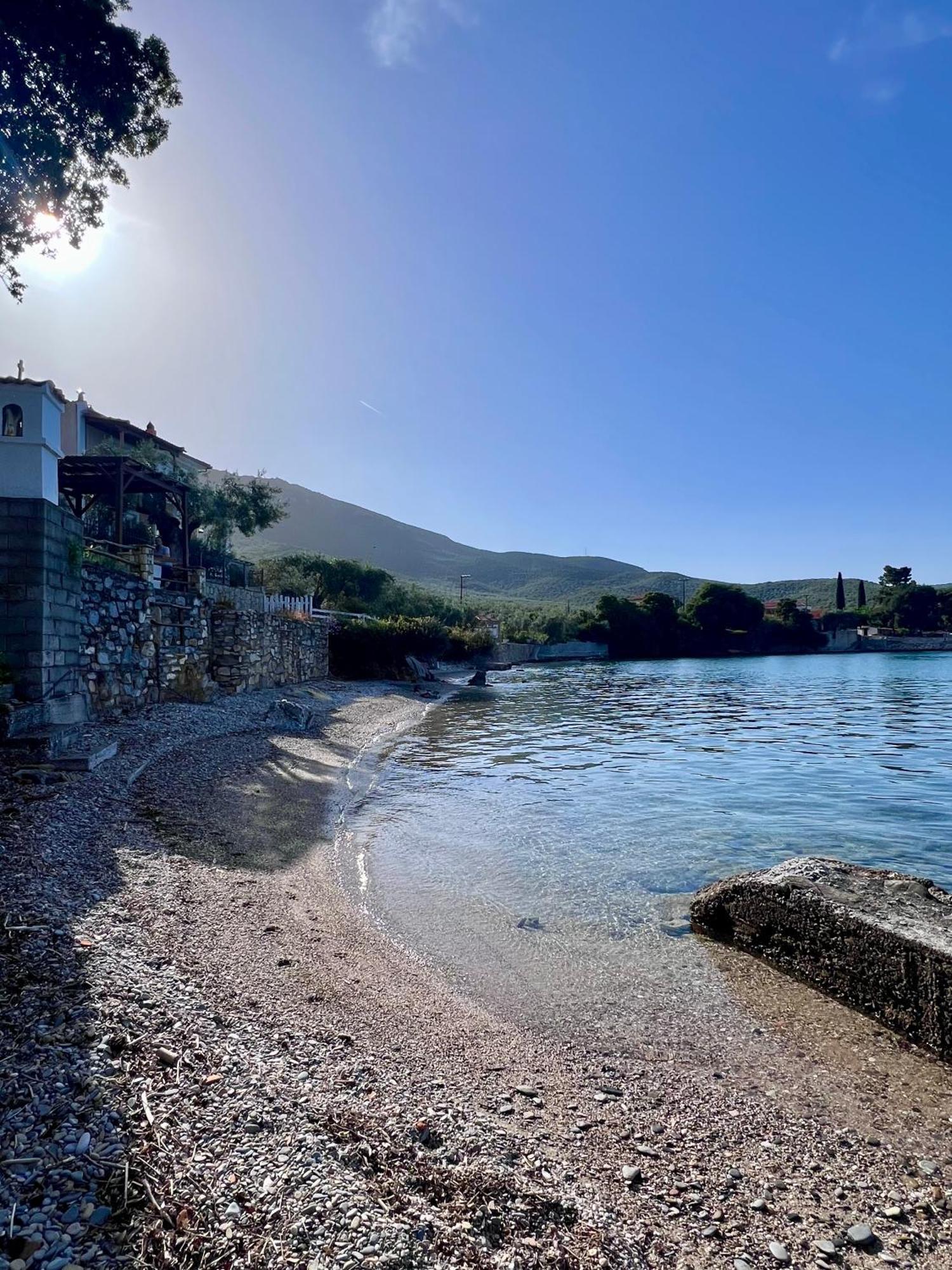 Villas Nies Seaside Appartments Szúrpi Kültér fotó